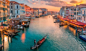 Tour Euroferta (17 días) España - Francia - Italia y Austria Tour Euroferta (17 días) España - Francia - Italia y Austria